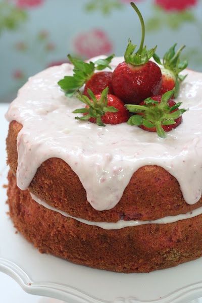 Receta-de-Bizcocho-de-fresas-(naked-or-rustic-cake)